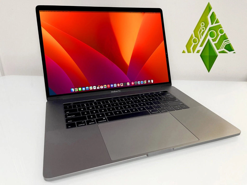 MacBook Pro 15" (2017) 512GB SSD / 16GB RAM