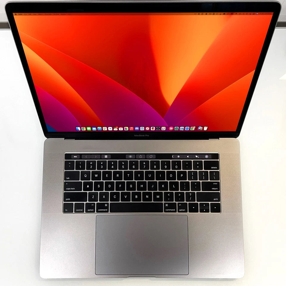 MacBook Pro 15" (2017) 512GB SSD / 16GB RAM