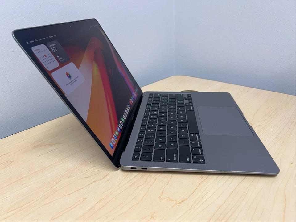 MacBook Air 13" (M1, 2020) 512GB SSD / 16GB RAM