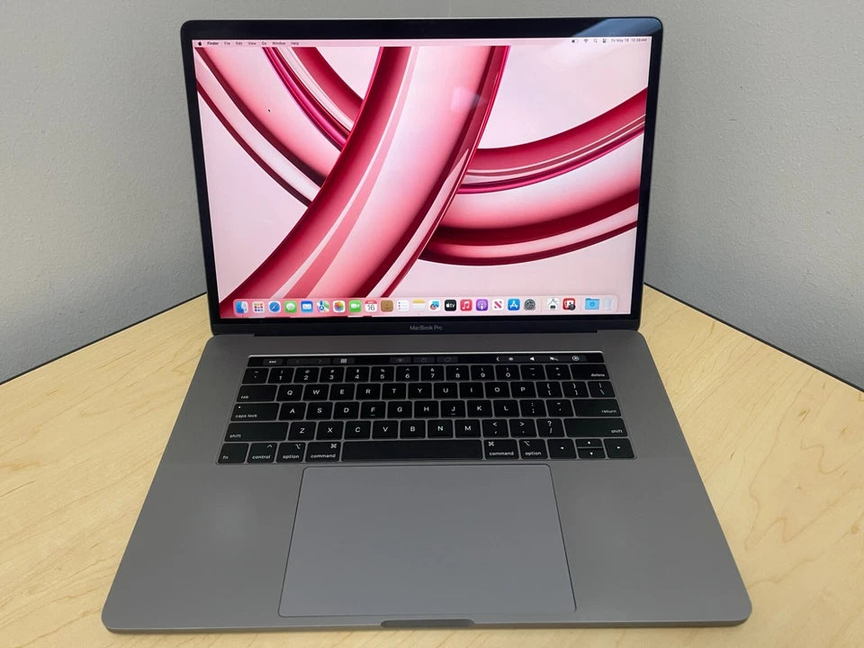 MacBook Pro 16" (2019) 1TB SSD / 16GB RAM