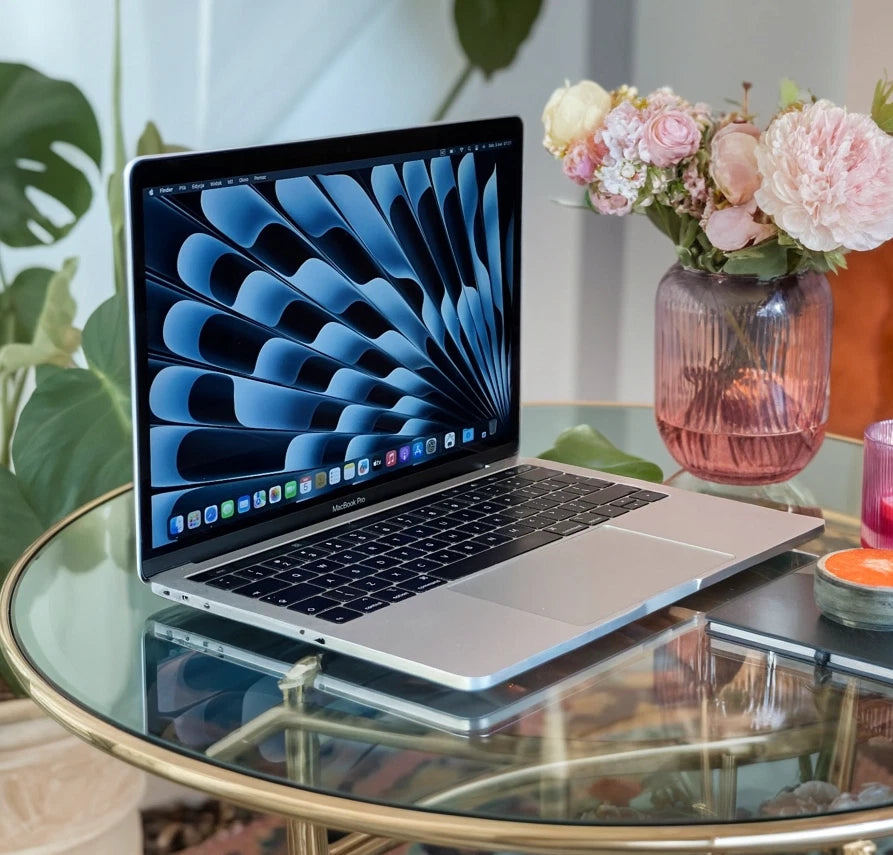 MacBook Pro 13" (2019) 1TB SSD / 16GB RAM