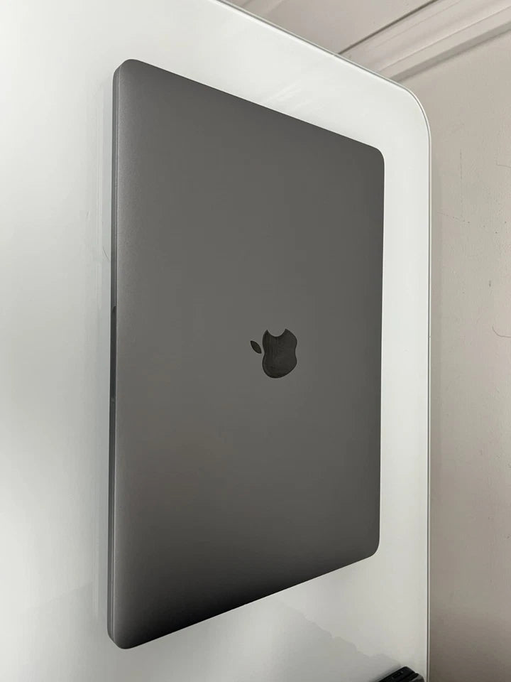 MacBook Pro 13" (M1, 2020) 512GB SSD / 16GB RAM