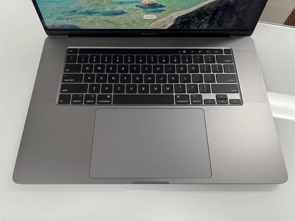 MacBook Pro 16" (2019) 512GB SSD / 16GB RAM