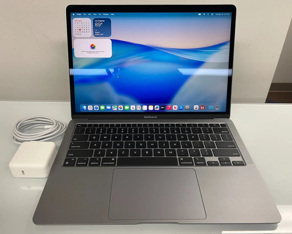 MacBook Air 13" (M1, 2020) 512GB SSD / 16GB RAM
