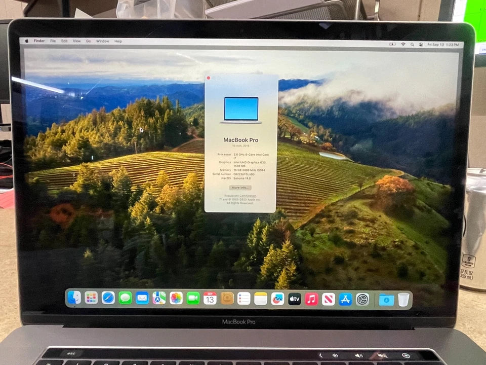 MacBook Pro 15" (2018) 512GB SSD / 16GB RAM